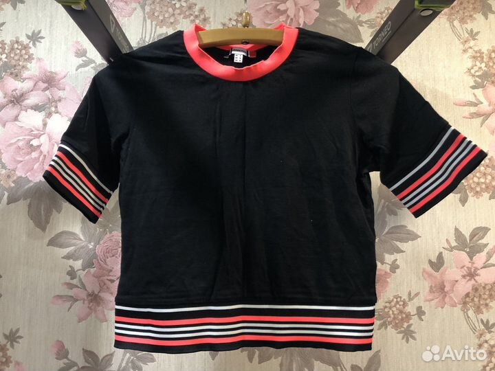 Футболка женская