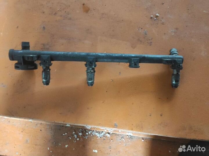 Рампа топливная Renault Laguna 1 1.6 к4м 720