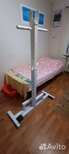 Стойка для штанги