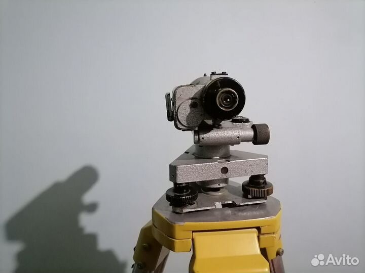 Нивелир оптический нв1