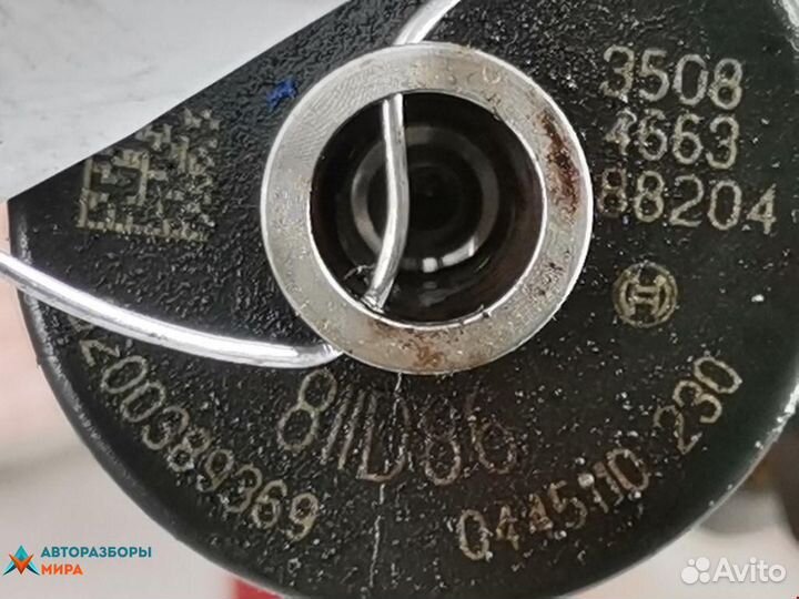 Форсунка Renault Scenic 2 2006 8200389369