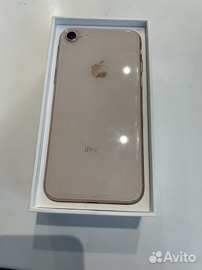 iPhone 8, 64 ГБ