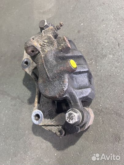 Суппорт montero sport 1