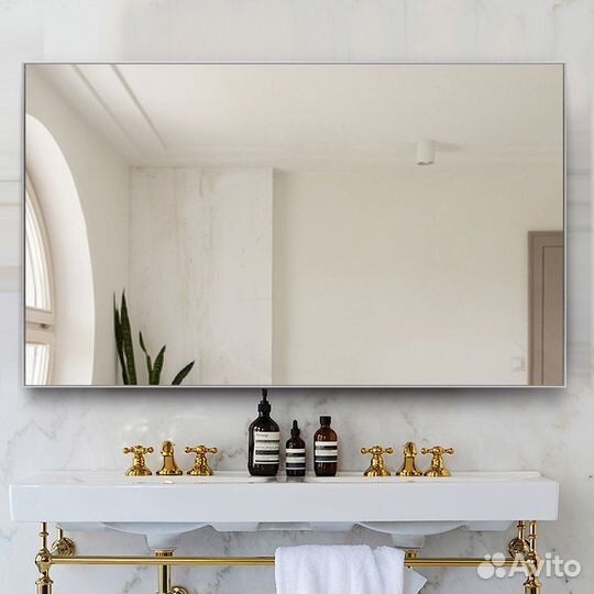 Зеркало для ванной в серебристой раме 65*140см