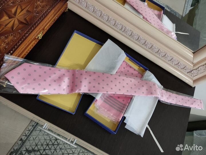 Галстук мужской шелковый