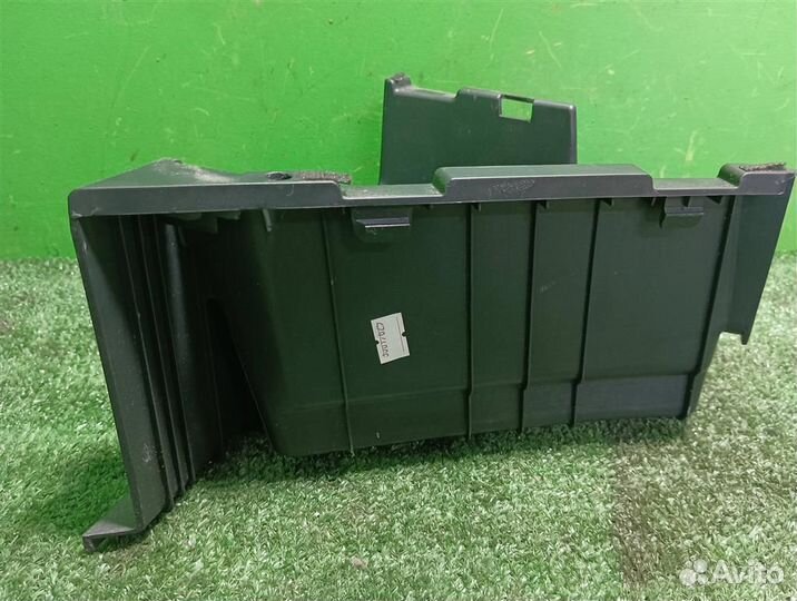 Ящик багажника Toyota Verso R2 2009