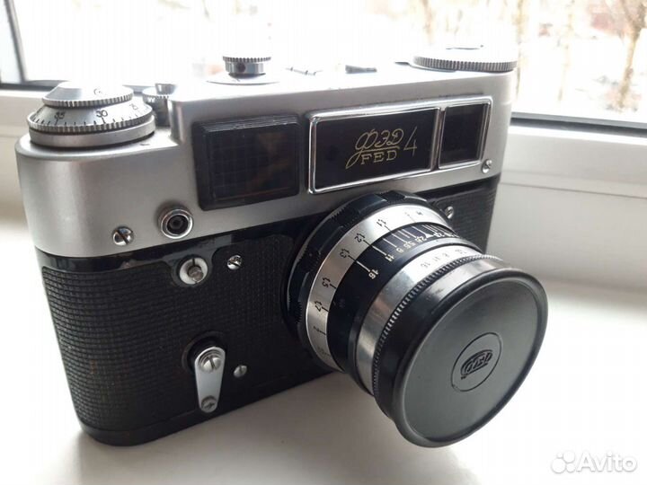 Фотоаппарат фэд 4 курковый, СССР