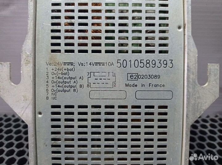 Преобразователь напряжения