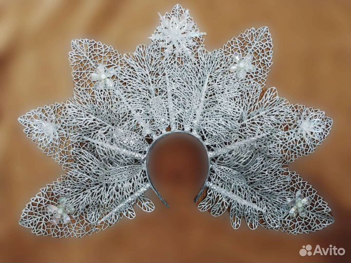 Серебряные кокошники короны на голову