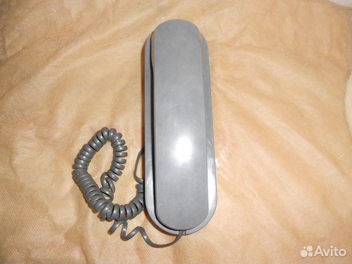 Телефон стационарный кнопочный