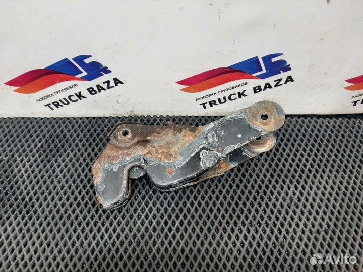 Замок кабины