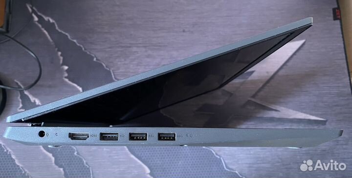 Ноутбук Lenovo V15-IGL