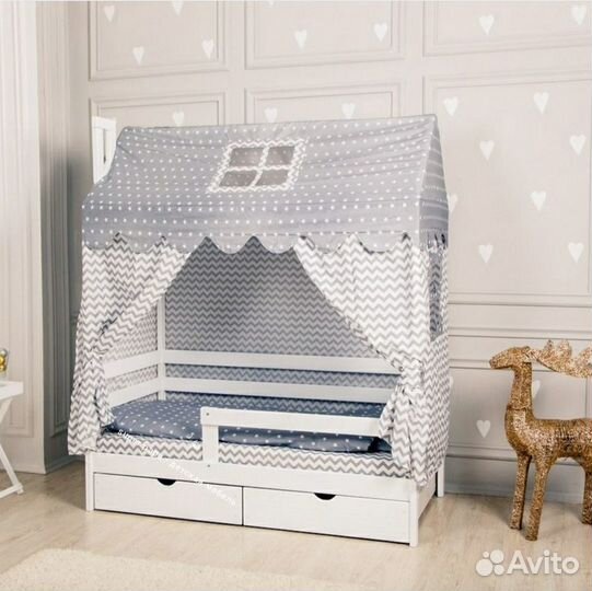 Детская кроватка Домик. В наличии