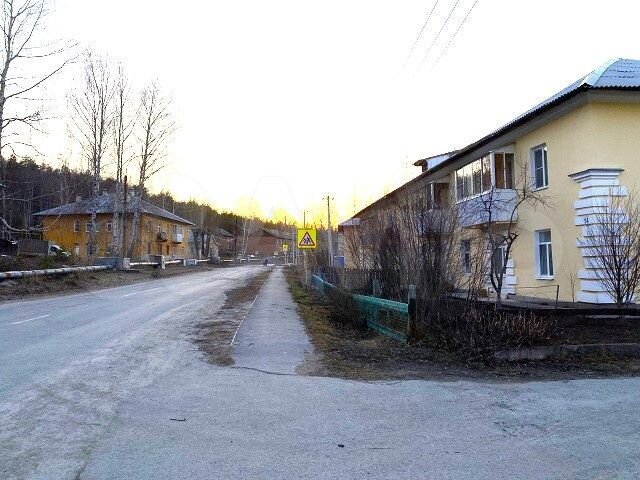 Комната 13,2 м² в 3-к., 1/2 эт.