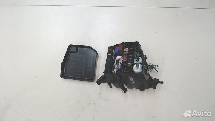 Блок предохранителей Toyota Yaris, 2007