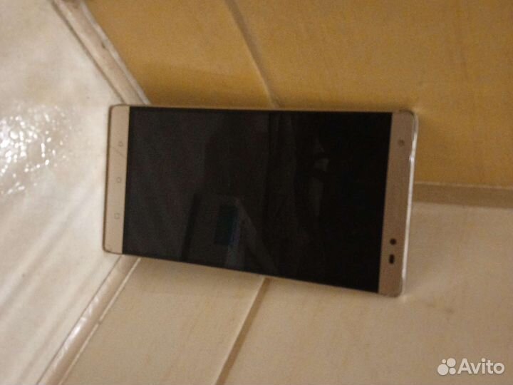 Lenovo Phab 2plus