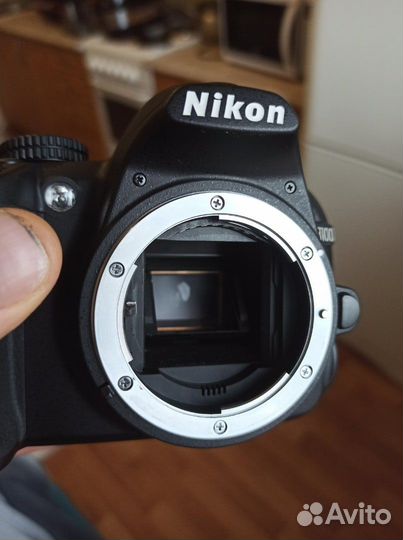 Nikon D3100 kit 18-55 VR