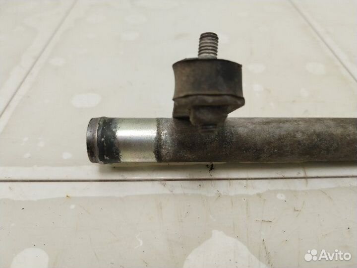 Трубка система охлаждения Audi 90 B3 NG 1989