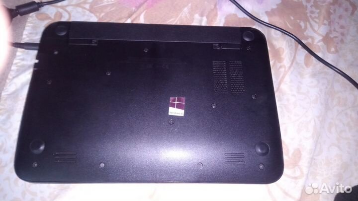 HP pavilion touchsmart 10