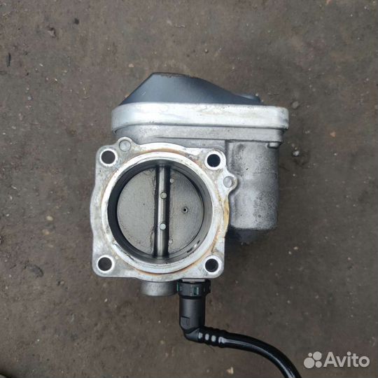 Дроссельная заслонка Renault Megane 2 1.6