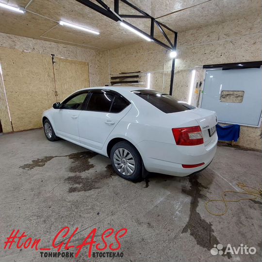 Лобовое стекло на Skoda Octavia Замена Тонирование