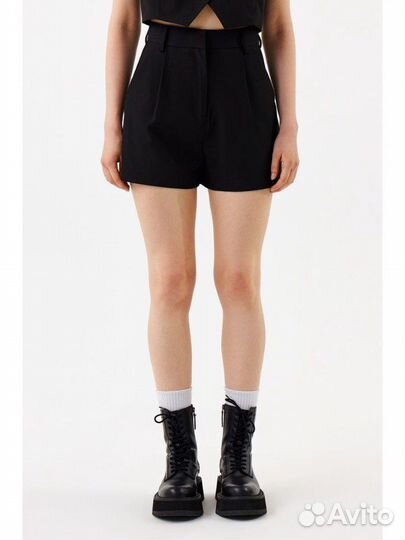 Шорты женские классические