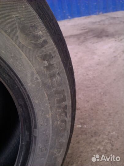 Hankook Dynapro HP2 RA33 235/60 R17