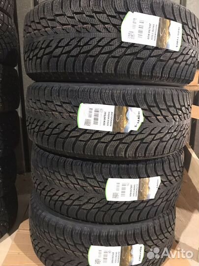 Ikon Tyres Autograph Snow 3 SUV 255/50 R20 109R