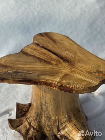 Столик ручной работы