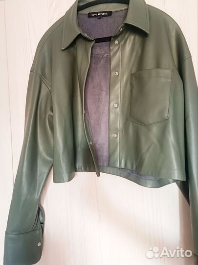 Рубашка из экокожи love republic