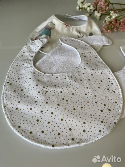 Слюнявчик нагрудник