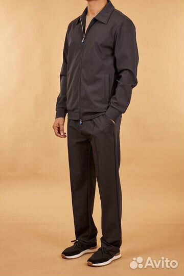 Спортивный костюм Kiton с отложным воротником