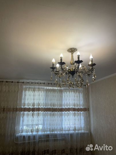 Люстра потолочная