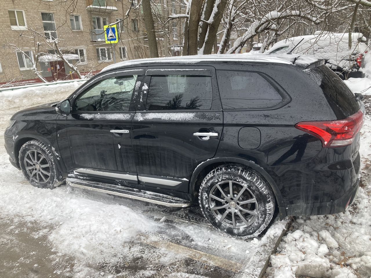 Mitsubishi Outlander: фото владельца