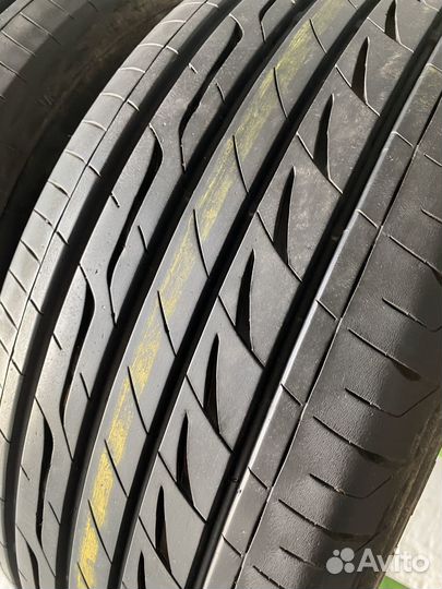 Bridgestone Regno GR-XI 235/50 R17 96V