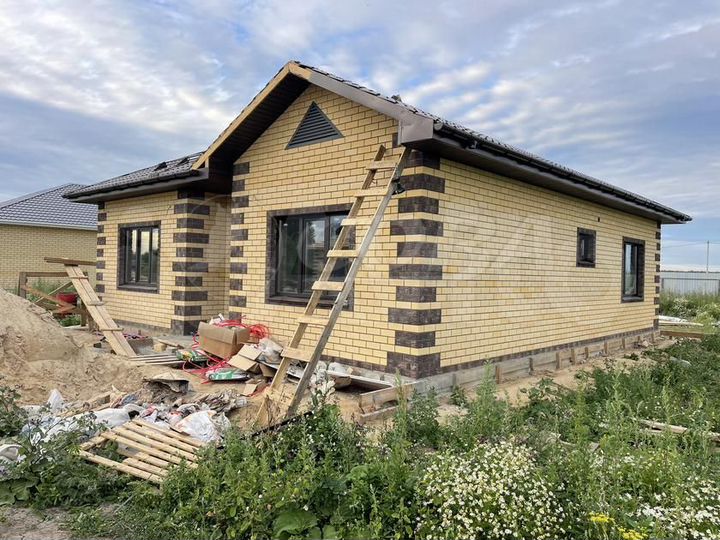 Коттедж 92,5 м² на участке 8 сот.