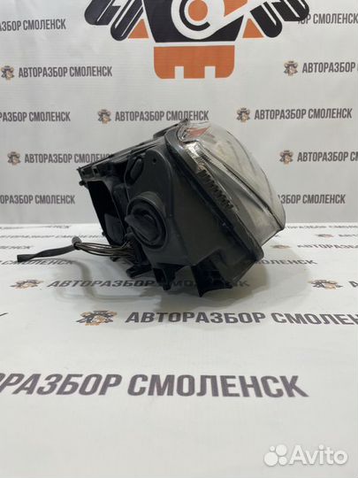 Фара правая Audi A6