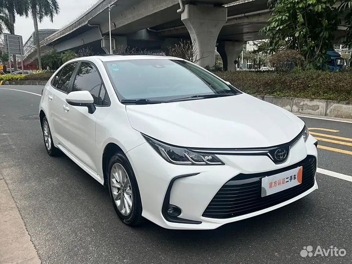 Toyota Corolla 1.2 CVT, 2020, 30 000 км
