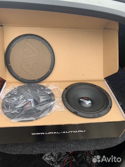 Колонки 16 см