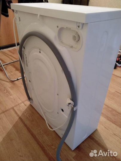 Новая стиральная машинка на 4кг Indesit iwud 4105