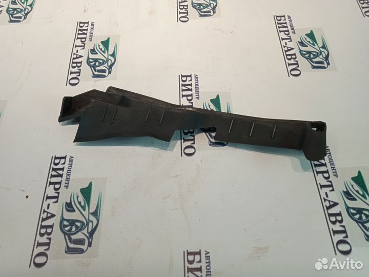 Уплотнитель жабо правый LADA Vesta