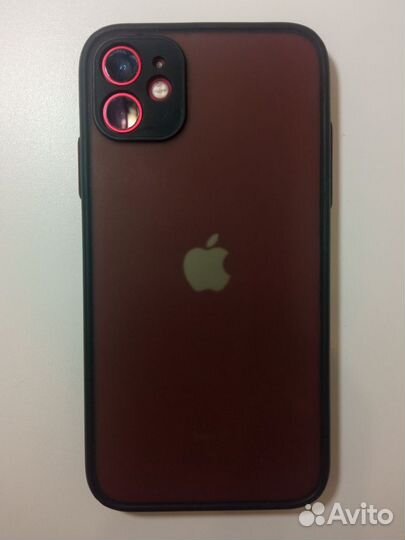 Чехол на iPhone 11