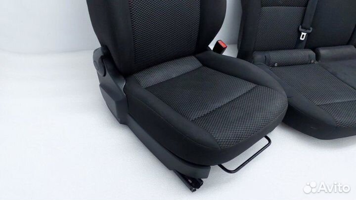 Б/У Б/У Сиденья комплект Состояние хорошее