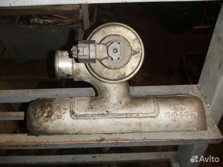 Коллектор впускной Ford Focus 1.8TD 1998-2005