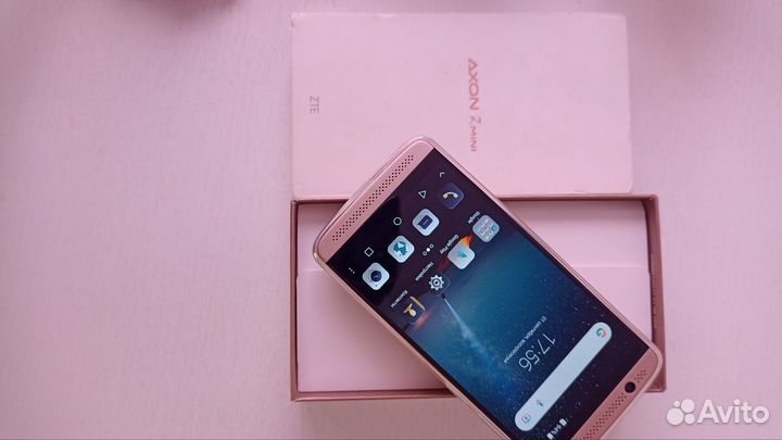 ZTE Axon 7 mini, 3/32 ГБ