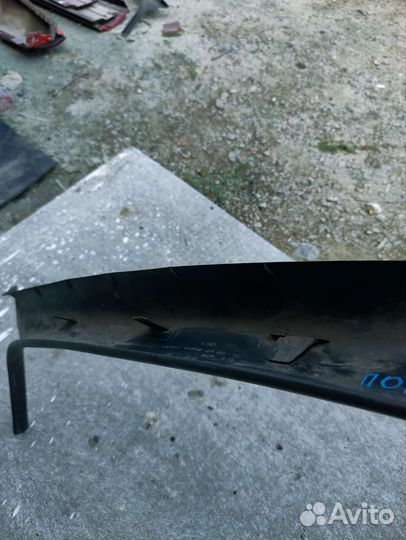 Накладка на переднюю стойку левая Pontiac grand Am