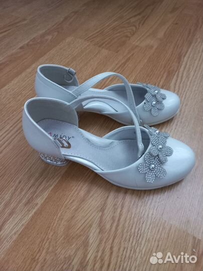Туфли для девочки 32 размер нарядные