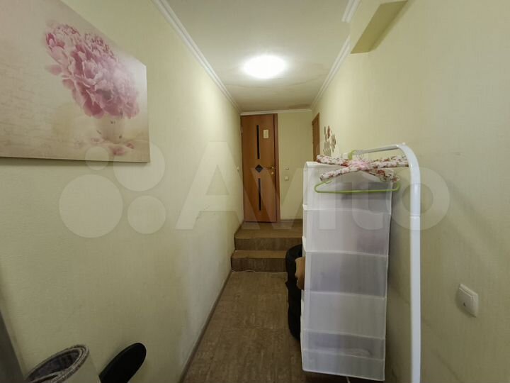 4-к. квартира, 90 м², 2/5 эт.