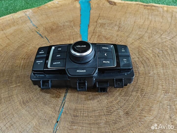 Консоль управления мультимедиа genesis g 80 2017