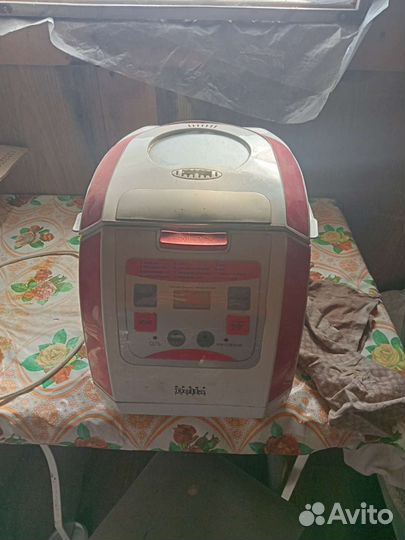 Хлебопечка